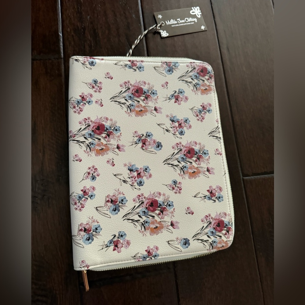 New On The Go Floral Tech Organizer - Matilda Jane - OS Tablet case